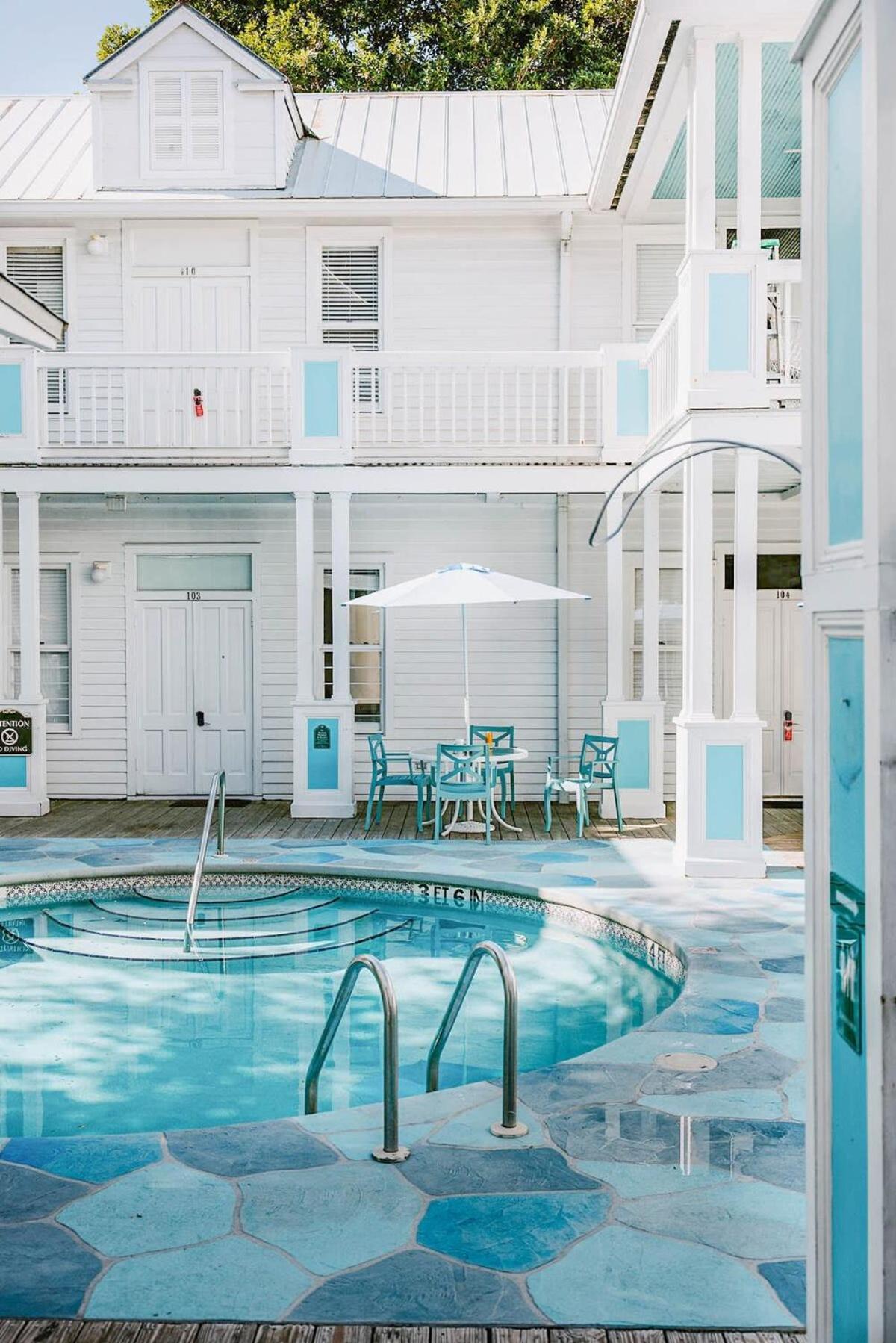 King Suite Balcony - At James House Key West Extérieur photo