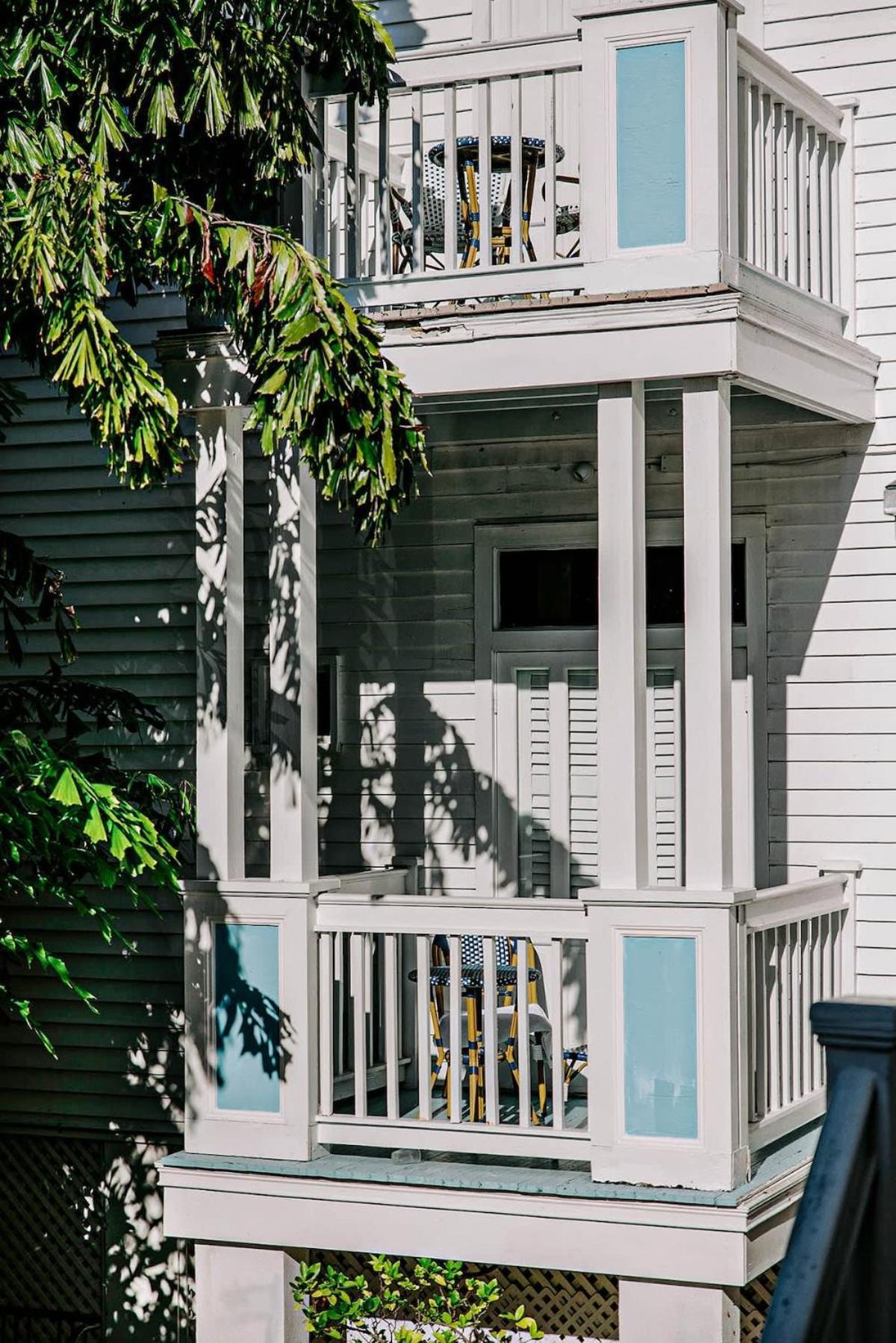 King Suite Balcony - At James House Key West Extérieur photo