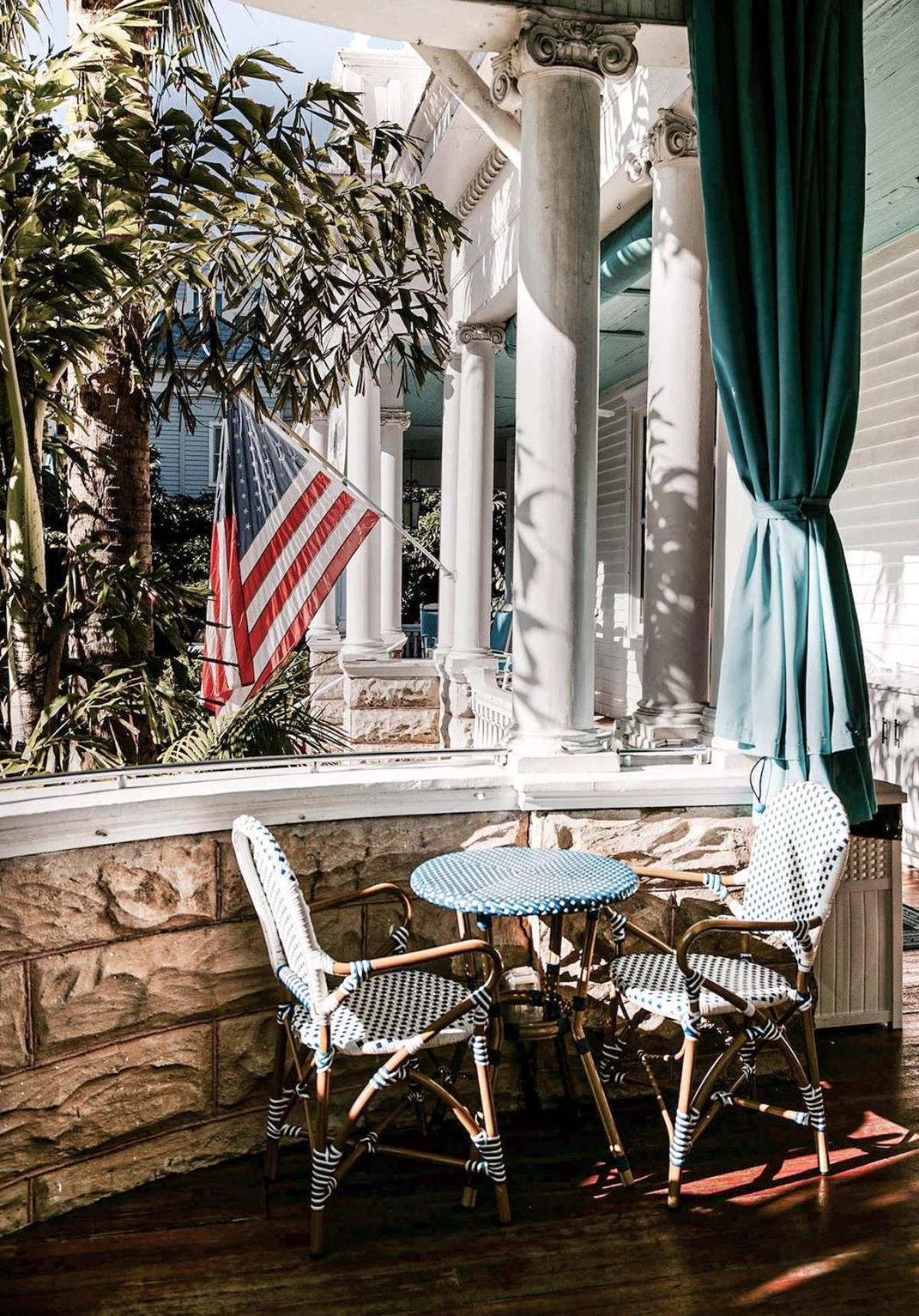 King Suite Balcony - At James House Key West Extérieur photo