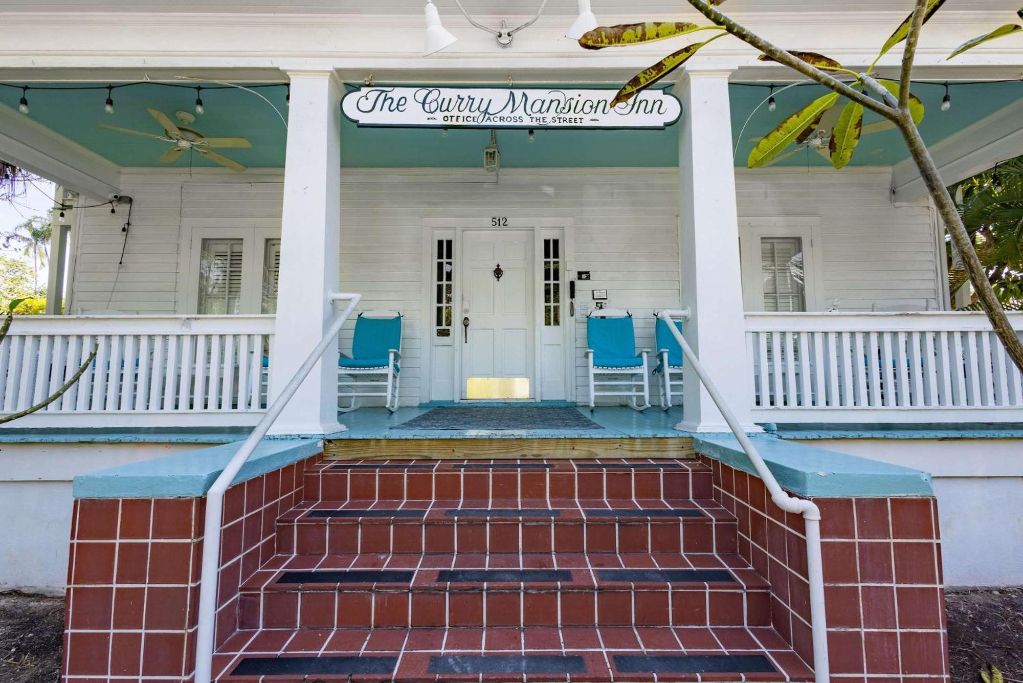 King Suite Balcony - At James House Key West Extérieur photo