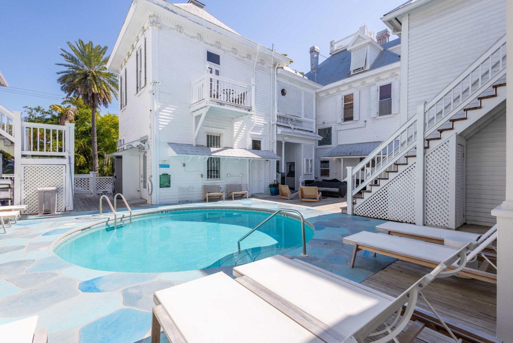 King Suite Balcony - At James House Key West Extérieur photo